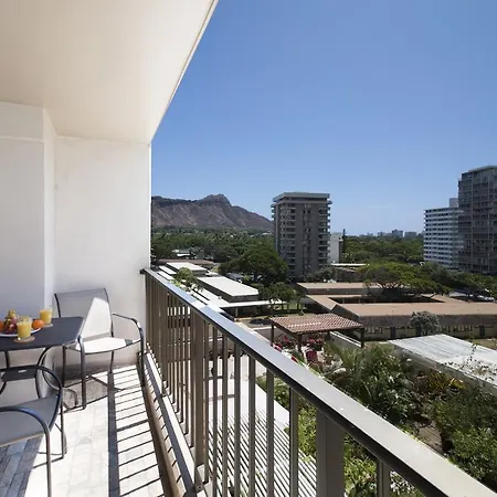 Waikiki Sunset Mountain View Near Beach With Parking Honolulu Exterior photo